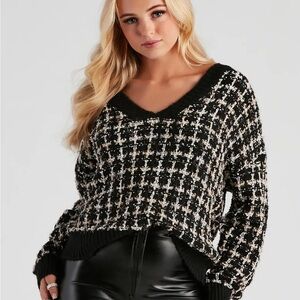 Tweed Black, Gold, & White V-Neck Knit Sweater